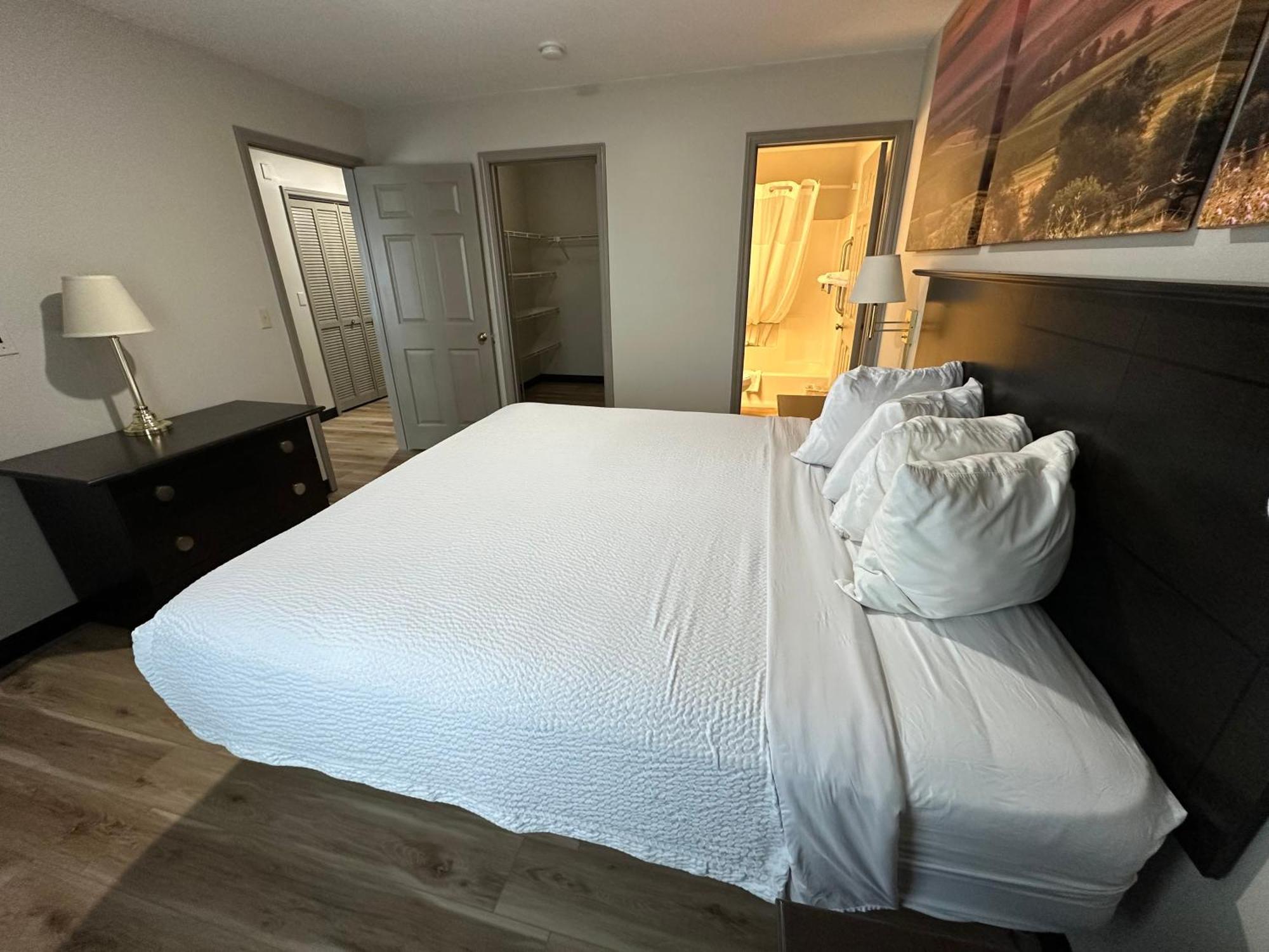 Days Inn And Suites By Wyndham Sikeston Extérieur photo