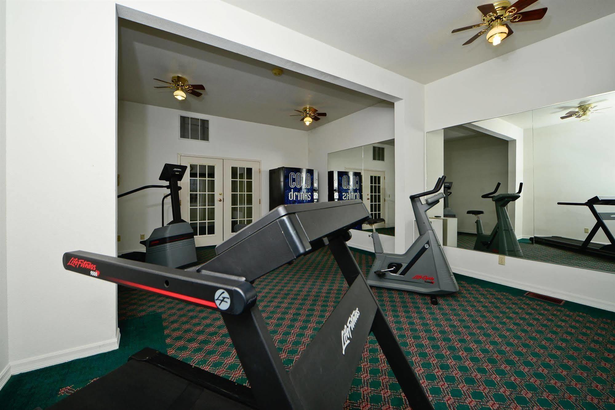 Days Inn And Suites By Wyndham Sikeston Facilités photo